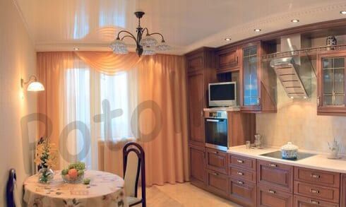 Натяжной потолок на кухне Варшава фото1